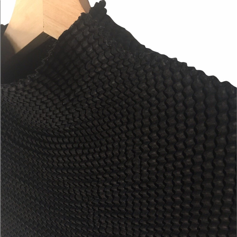 Japanese Origami Mock Neck Tank Top - Reversible